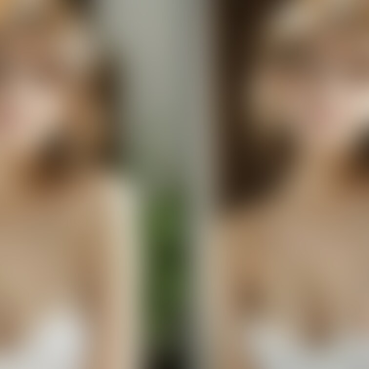 着衣と脱衣を並べた画像です。画像№805