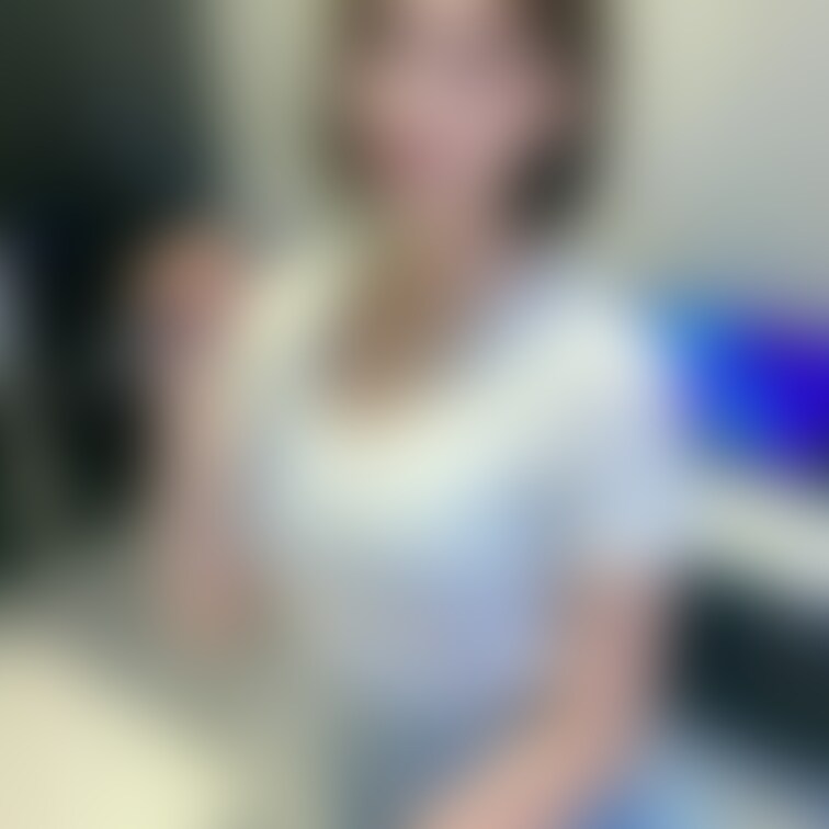 ご指名によりアナウンサー部の齊藤佳奈さんと脱衣カラオケにチャレンジできます。
「あれ？あたし自信あったんだけどなあ？」