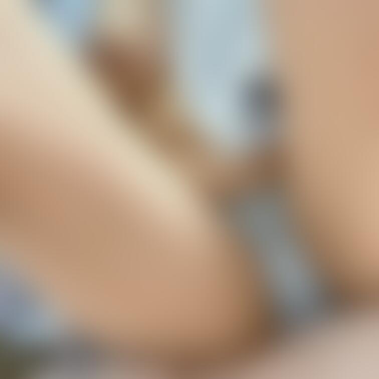 お風呂出た〜
お腹が硬い🥺