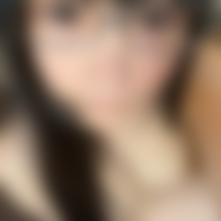 今日何気なくとった自撮り！

今日は疲れちゃったからはやめにねんねしよ！

みんなもお疲れ様だよ

おやすみ