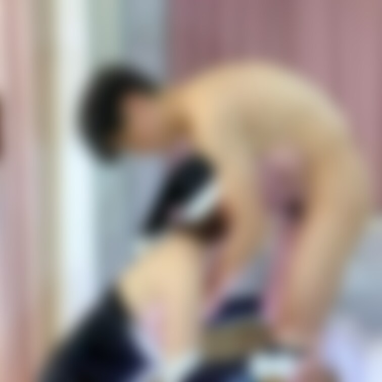 【無料版】サンタコスで口内射精！【横視点】
イキそうで腰を弾いても、絶対に逃がさずしゃぶりつくしてくるエロサンタ。
