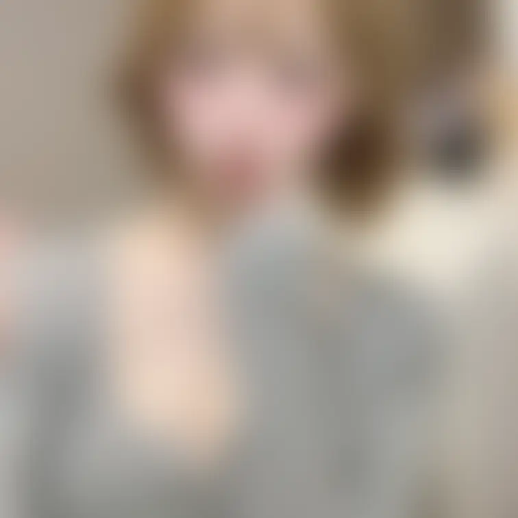 おはよう♡
まだ寒いねぇ！
ぎゅってしてあっためて欲しいな♡