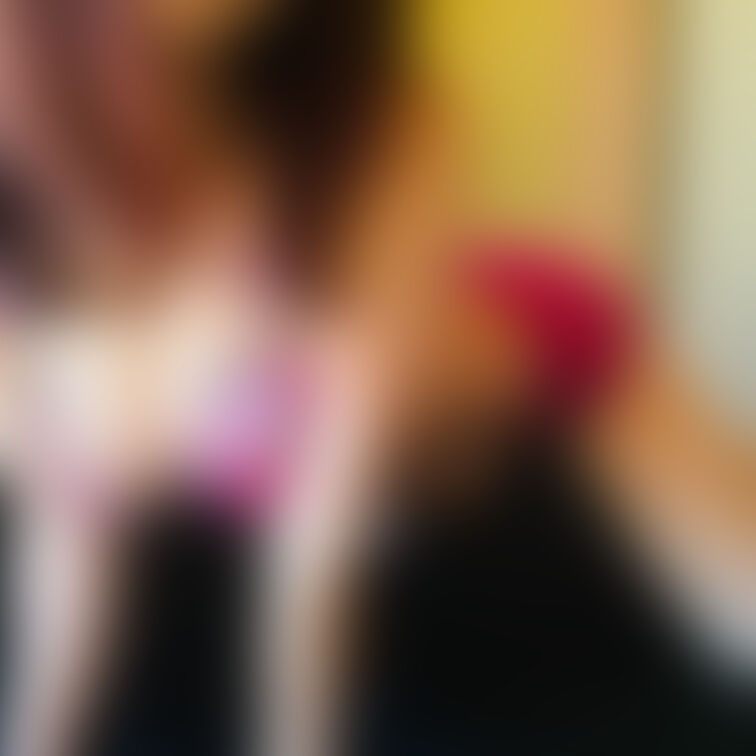 セクシーな人妻のエッチな所をみて気持ち良くなりたい貴方❤️
プロフィールに㊙️内容記載御座いますので覗いてみてね♥︎