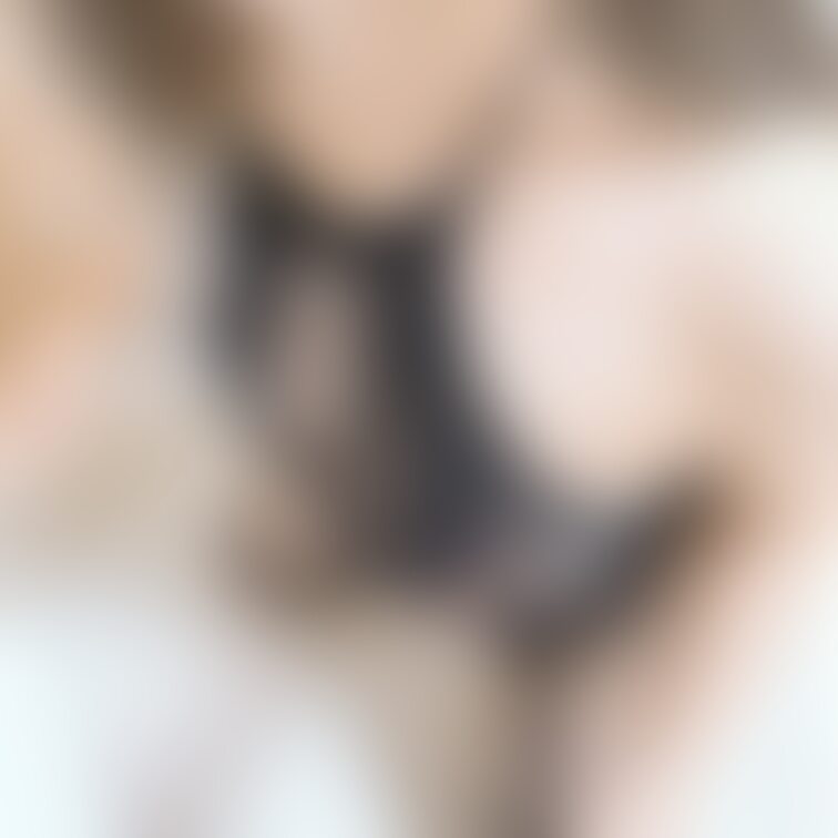 こんばんは❤️
Twitterにも書きましたが、
めぐ今日生理になったのでしばらく撮影出来ません😭
生理痛が収まっ
