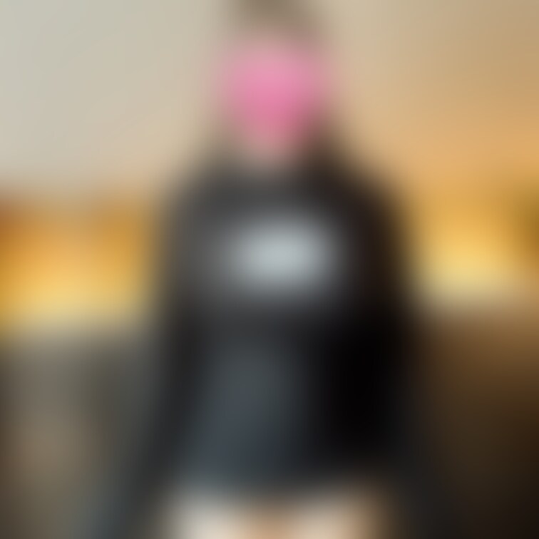 無料会員向け写真📸
撮影会モデルでちーかわのTシャツだよ