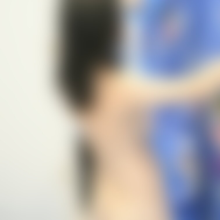 正月だろうが関係なくおっぱい出していく😤