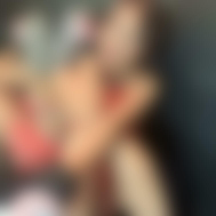 1月も後半ですね。
お正月気分からは脱出できましたか？
怜子はまだまだのんびりモード…💗
みんなにエールを送りなが