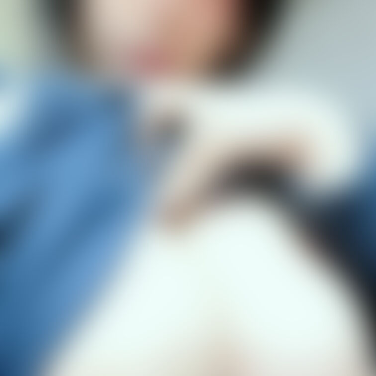この谷間に顔埋めたい人〜…？♡🙋‍♂️

え、顔埋めるだけじゃ足りない…？
じゃあ…どうしたいか言ってごらん…？♡