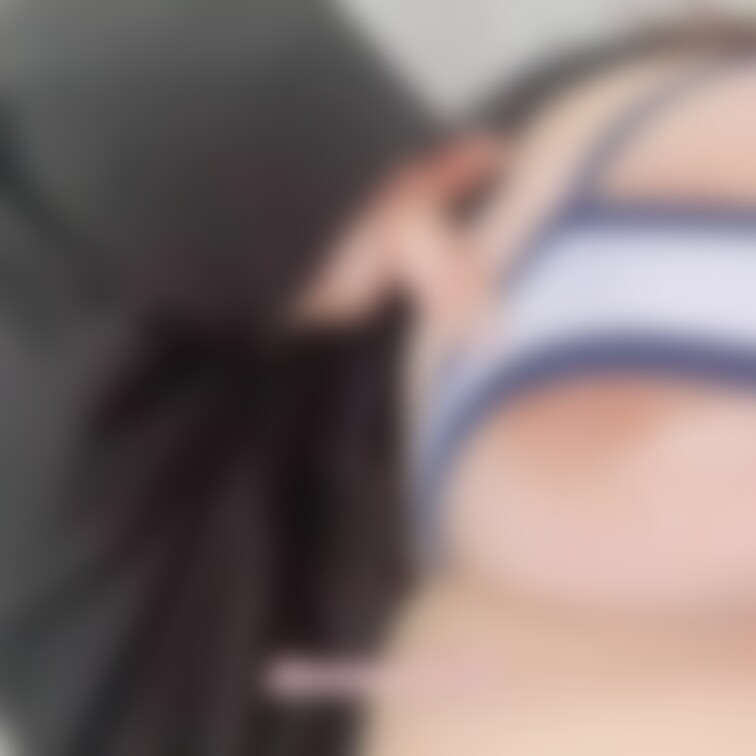 お仕事前だから軽めチクニー動画🍼💕
寝起きのパジャマでごめん😂
むらむらしていじいじしちゃった💓💓
本当に撮り慣れ