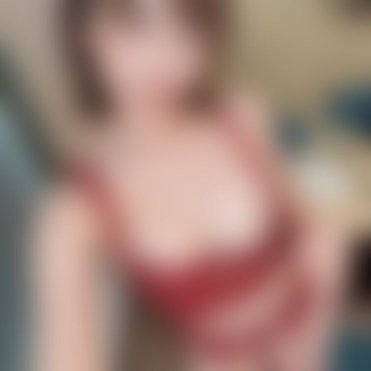 撮影会でとってもらった衣装、どうかな？？🌹