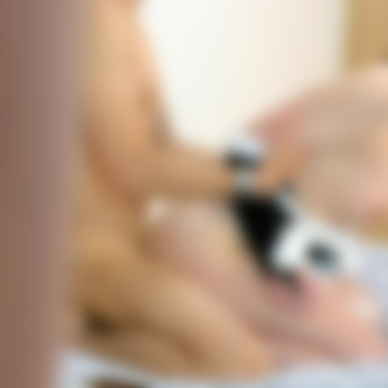 【○○○風Part1】サンタコスでバックプレイ！
チ〇ポをしゃぶって、ビンビンにした後はバックでアクメ！

【○○
