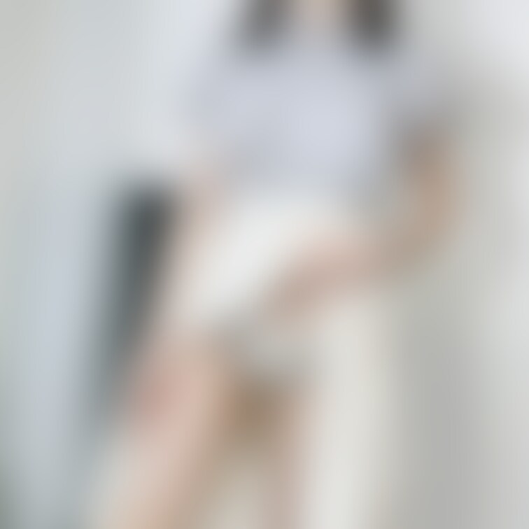 3枚めが1番えっちだと思います...
お顔と胸のもざなしは...コメントで嬉しい言葉送ってくれた方にもメッセージで送ろ