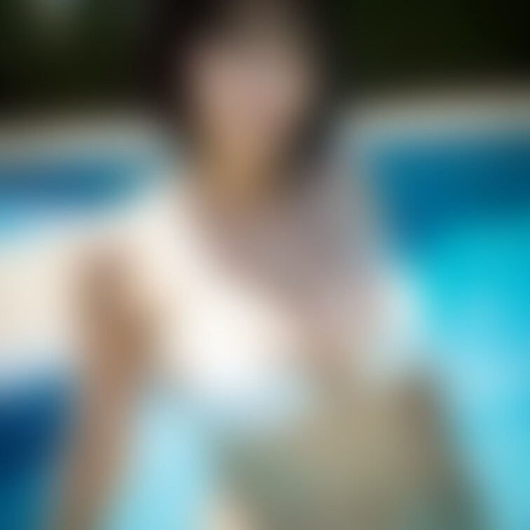 アラフォー看護師白ビキニ👙