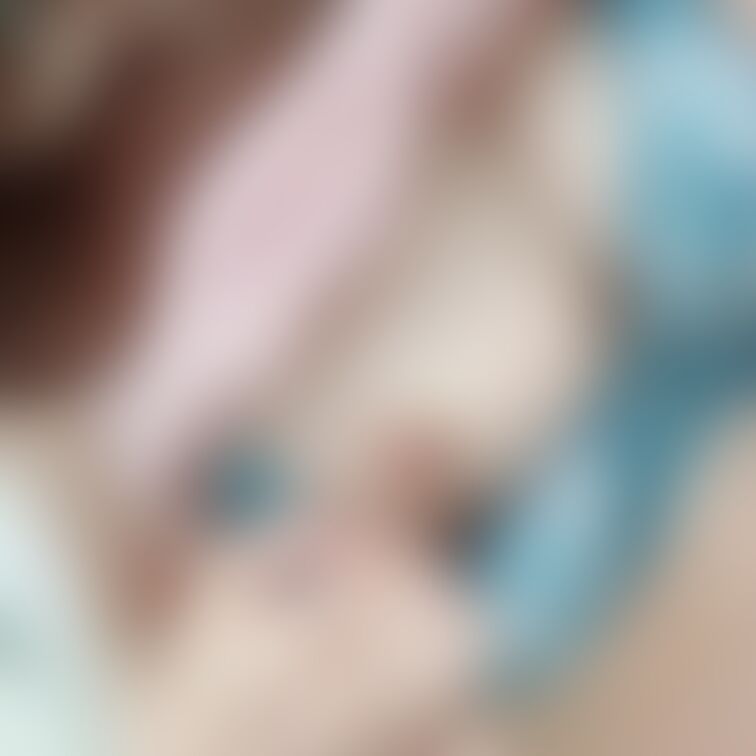 店内🚽で…♡
主張激しいおっぱい(⑉• •⑉)‥♡