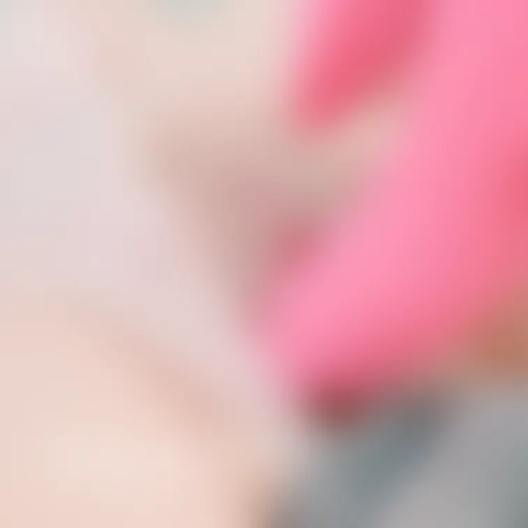 おぱんちゅズラして無理やりオモチャ入れちゃった🫣💕
全部は入らなかったけど、異物が無理やり入り口を押し広げてきて興奮し
