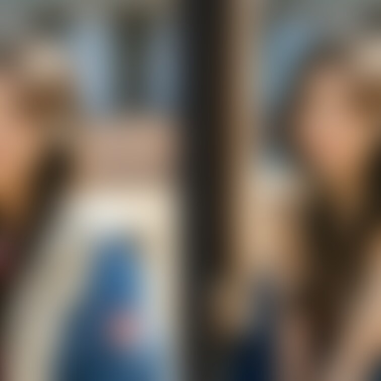 着衣と脱衣を並べた画像です 画像№1375