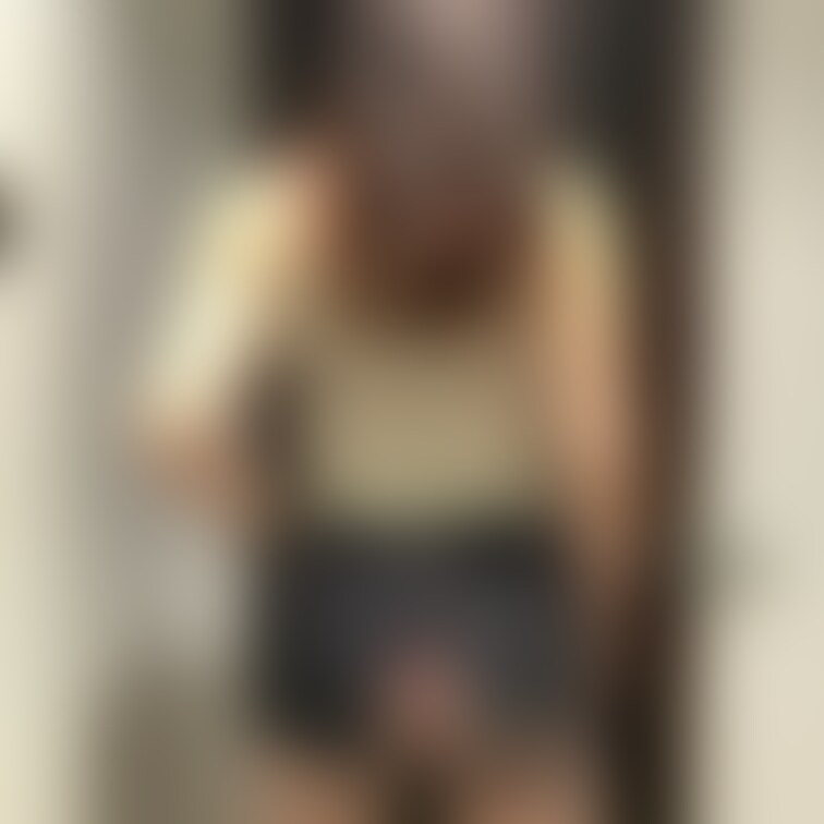 といれで自撮り

Twitter（Remi）
https://mobile.twitter.com/redeyen