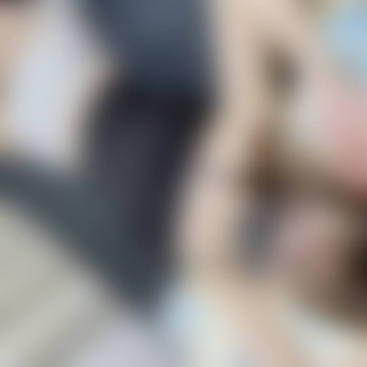 お仕事行ってらっしゃい💕
夜にフェラ動画投稿♡

それとも休んでめぐと昼までｲﾁｬｲﾁｬする？

