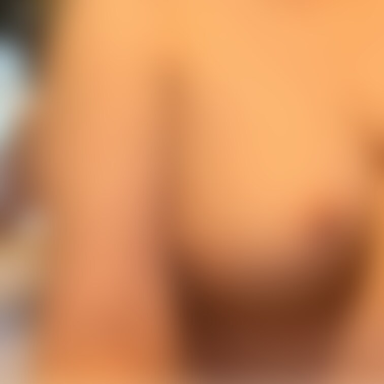 さっきアップした写真…
右のおっぱいが見切れてたから🥲

あ。2枚目
また見切れてる🥲
自撮り下手🥹
