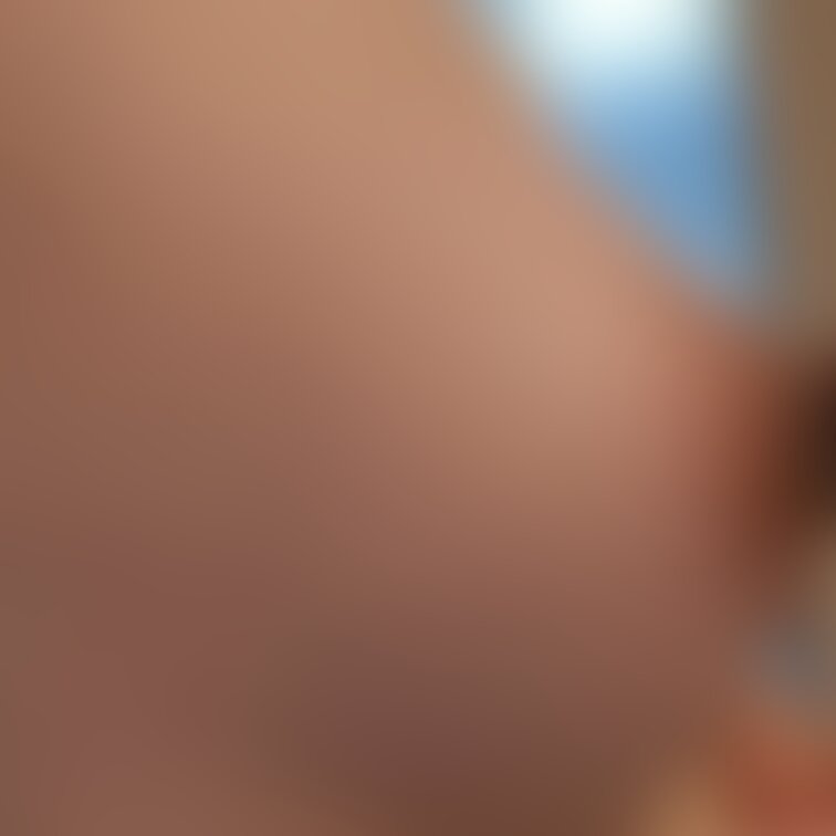乳首に結婚指輪💍