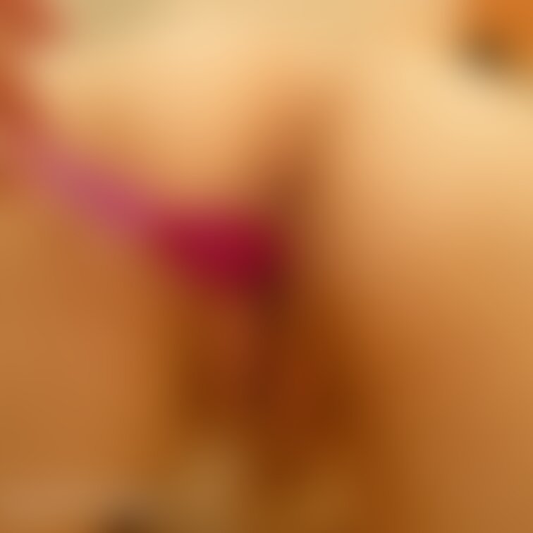 のんびりといつものラブホでお泊まり🥰
エロ膣に挿入していた細身のディルドをアナルに再挿入したまま一心不乱にチンポをフェ