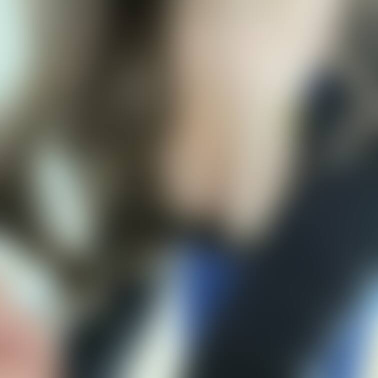 お料理作るね?𓎩𓌉𓇋作る準備中のえっちな姿自撮り💙