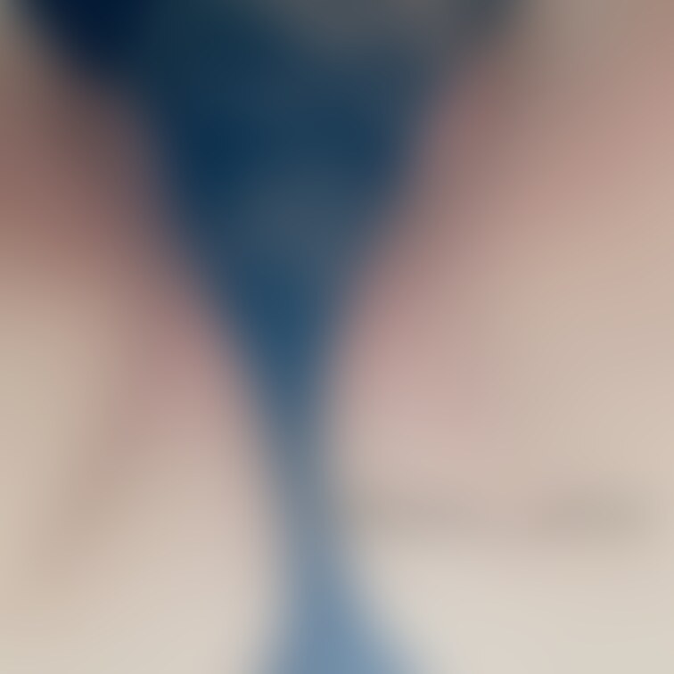 るなのミニスカの中はこんな感じ🫣