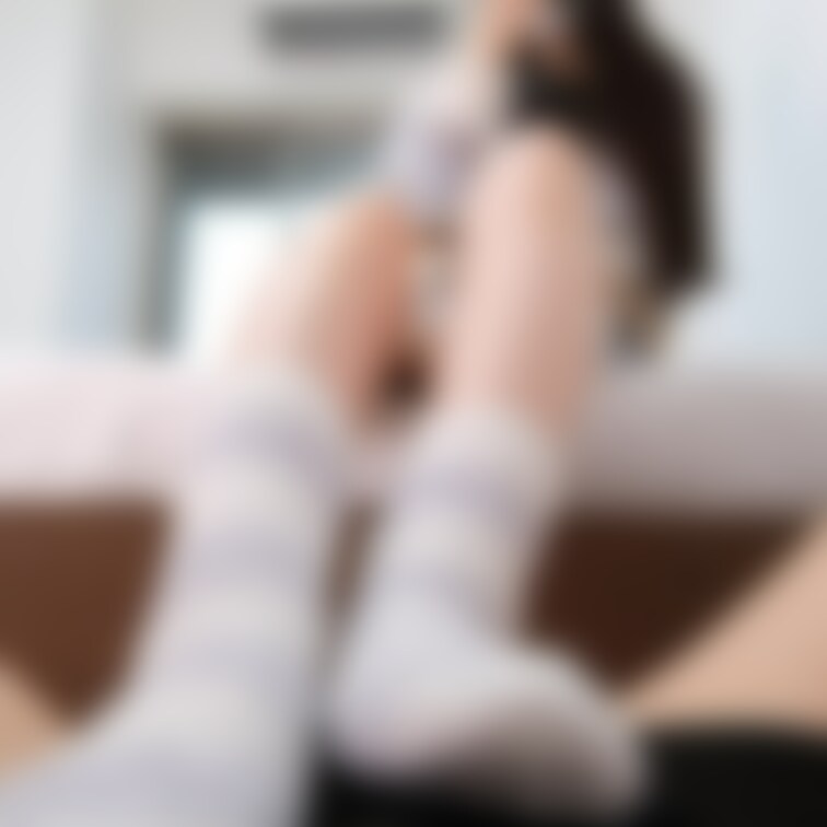 動画が長いという意見を割といただくので、これから２本に分けていこうと思います🎬
彼はスマホを見ながらいじられるのが興奮