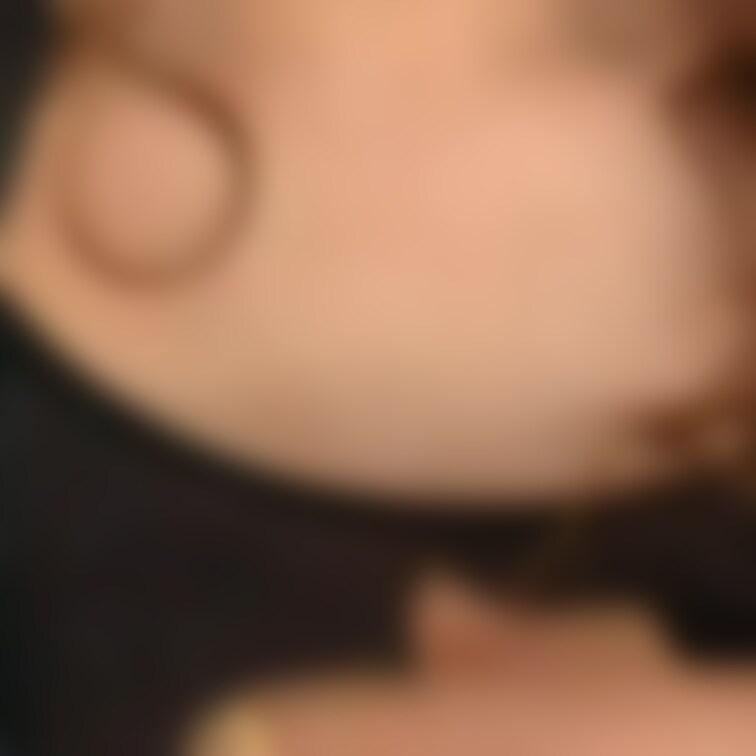 爆乳ド変態ゆいママ👯
本日、シティヘブンへプロフィール画像の撮影に行かせました😎
透けボディコン着用して街中移動📸