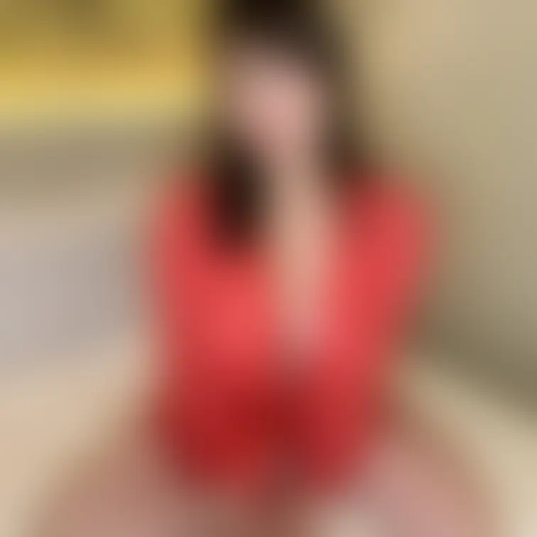 投稿喜んでもらえるの嬉しいな💓
今日は赤のガウンで元気をお届けしちゃいます♬
一緒に楽しく過ごしましょうね！