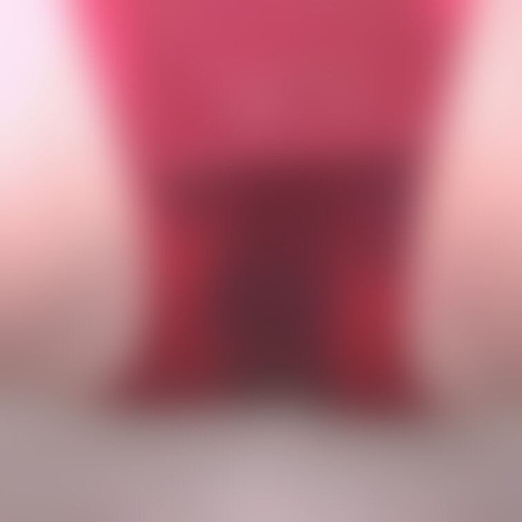 サテン生地のパンツに履いたままお漏らし😵‍💫
