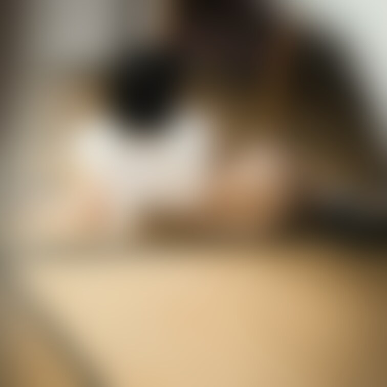 自撮りを○○○！みたいな雰囲気で

茜ナツキさん
↑↑↑○○○やってます♡