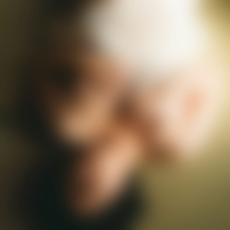ひっくり返すと目が合うよ