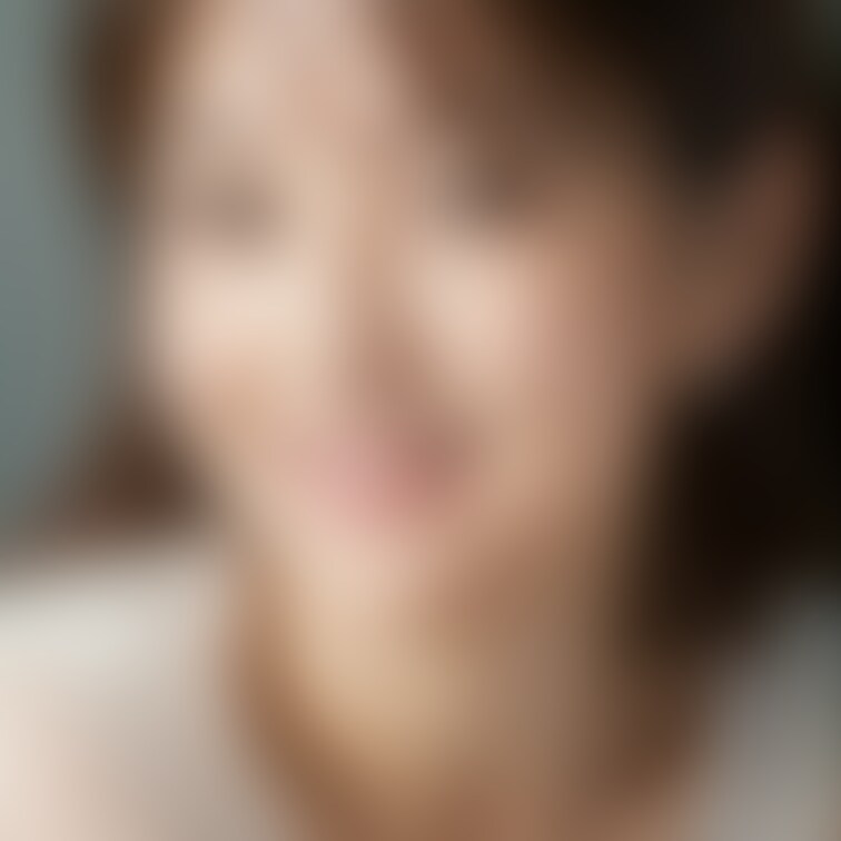 ・名前:岡田梨沙
・年齢:36歳
・○○○:3人
・得意料理:お弁当
・ひとこと:パートと育児の毎日...旦那は