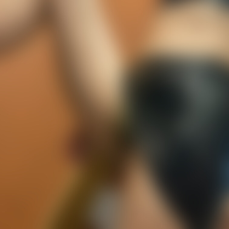 豹柄ランジェリーを身につけて
ミニスカで男に見せつけたい欲発動中‼️

男から見られたい
触られたい…

そ