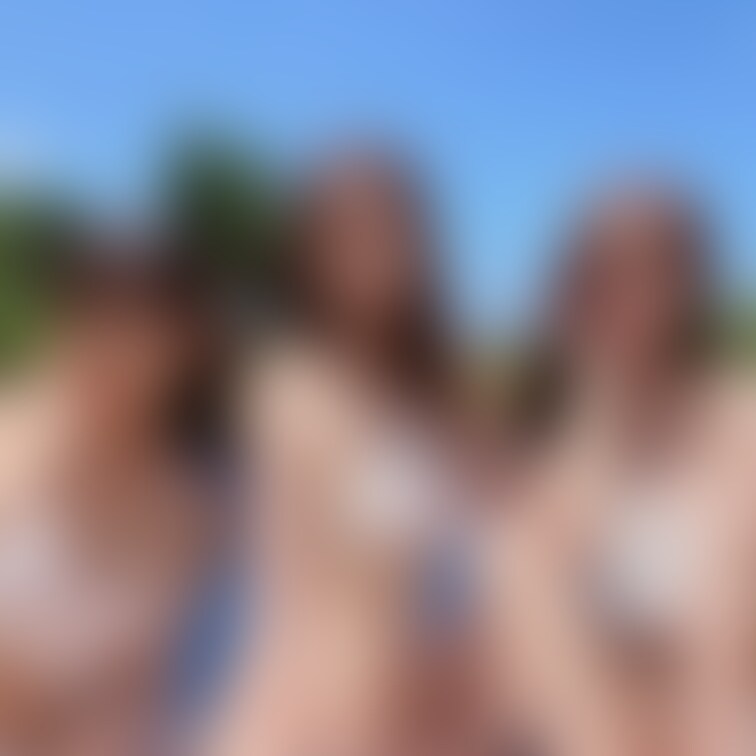 宮古島に一緒に行ったメンバー。

2人とも華々しくて
ちょっと場違い感が〜🥺💦