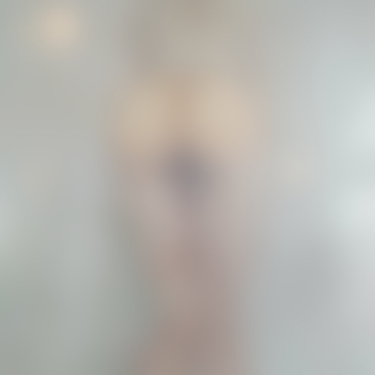 ｹﾂﾜｲﾊﾟｰ自撮り写真の続きです！こちらのほうは動画も投稿しています！アナル丸見えの動画になっています。自撮り写真も後
