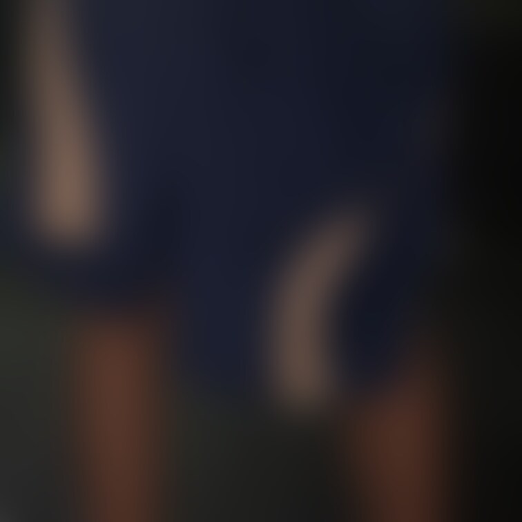 #7 というわけで罰ゲームです...これが明日着て行く予定だった綺麗な体操服です...雨でびしょびしょの地面に置きました
