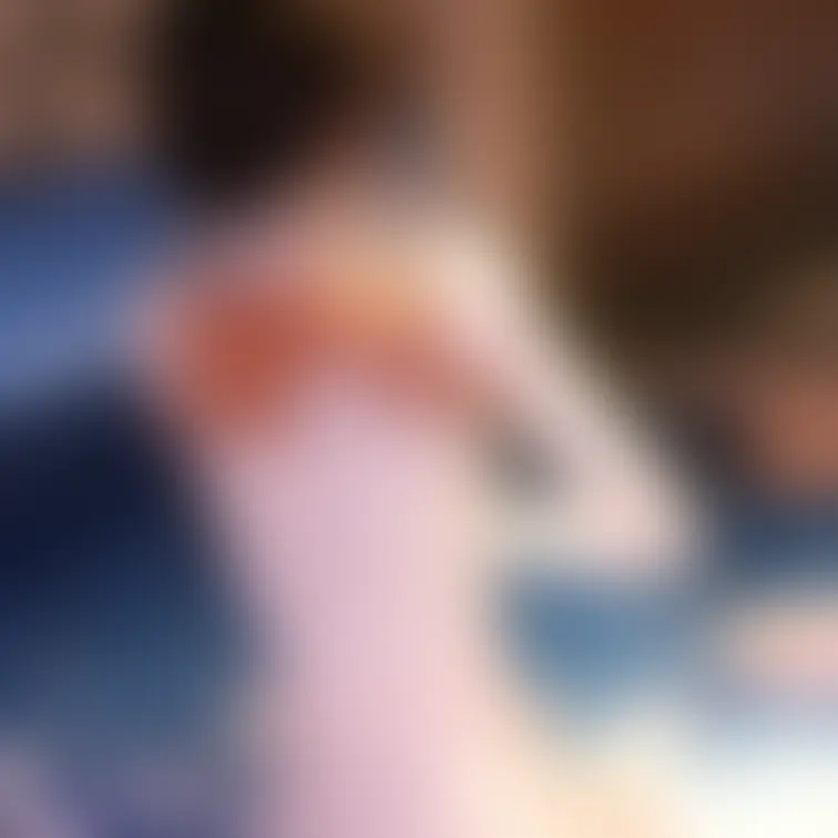 【アイドルみたいな女の子のペイントメッシー】
 スタイルいいし、可愛いし、喋り方も愛嬌のある女の子が今度はペイントメッ