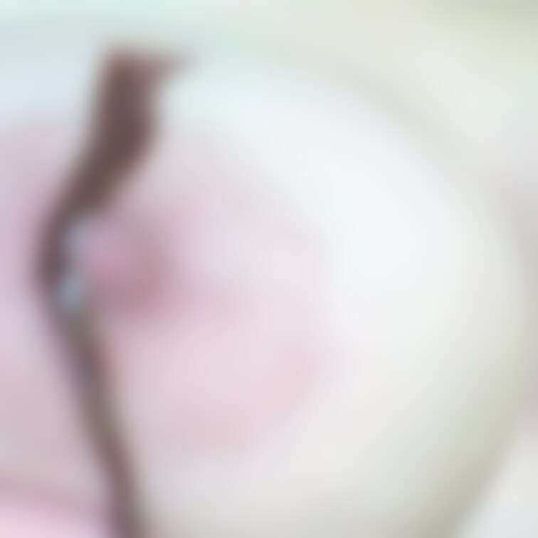 バレンタインのために撮ったおっぱい動画です🍫
おっぱいにチョコを垂らして塗ってみました☺️

美味しくおっぱいとチ