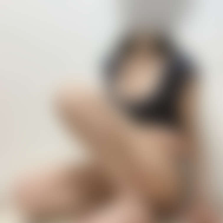 おしっこした後おうちでのんびり💕
