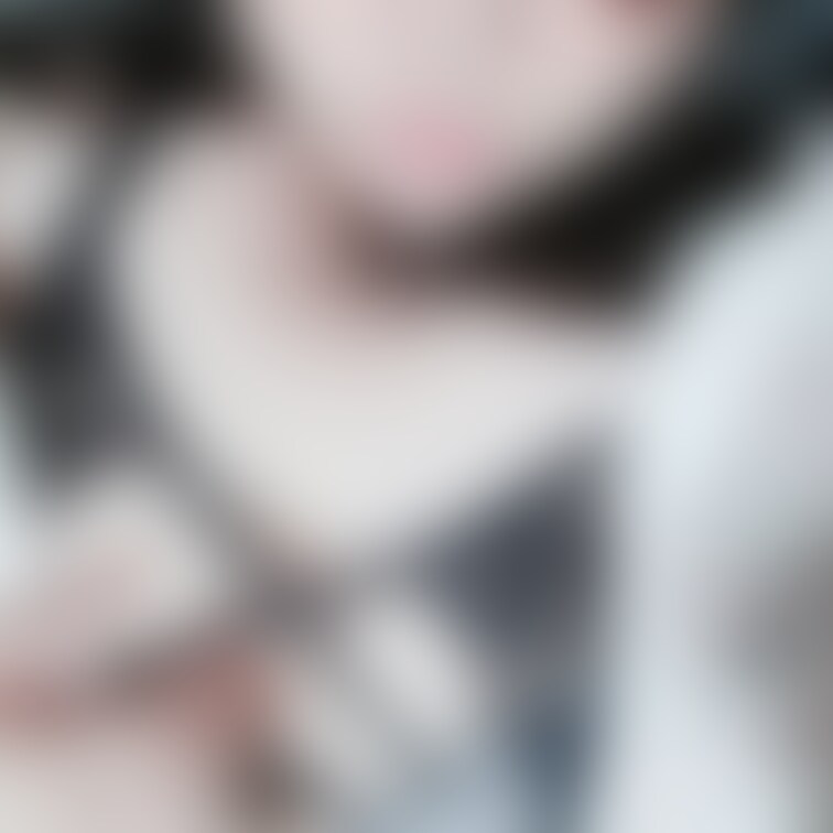 メガネ✕セクシー下着
おうちでまったりタイム…お隣空いてます❤️
