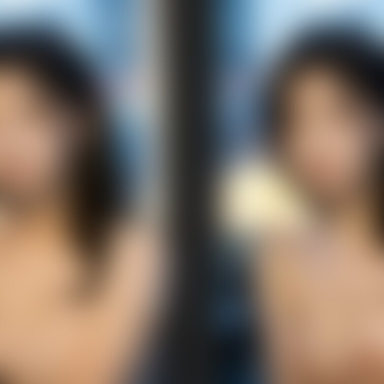 着衣と脱衣を並べた画像です。画像№41