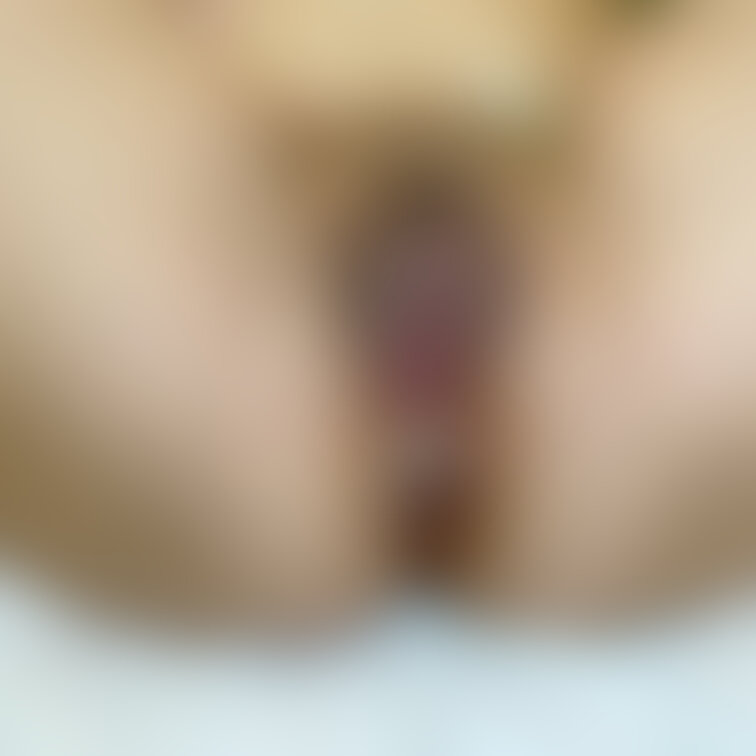 仕事の前に中出しセックス。。。

午後からアルバイトだったんですけど、借金している男性から急に呼び出されて、ホテルに