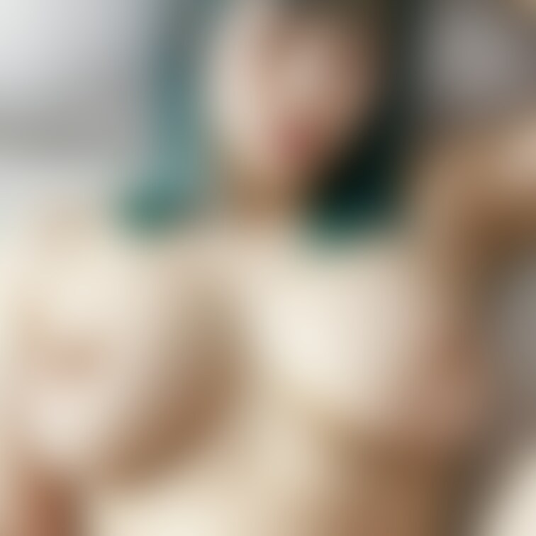 【主観正常位写真集】右下の全画面ボタンを押してご覧ください。