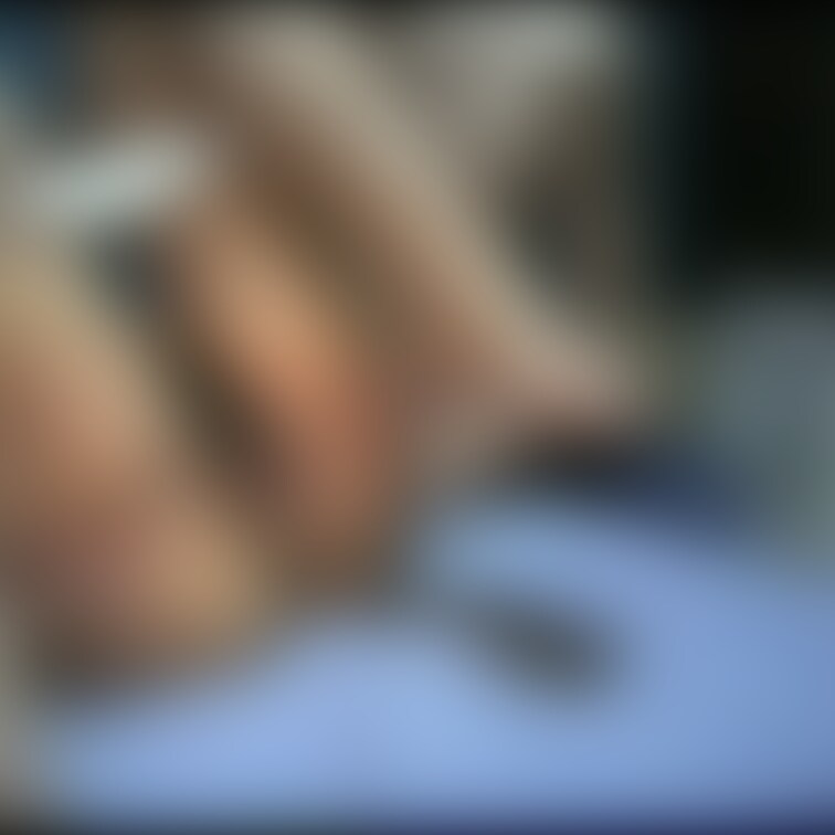 有料プランでは毎日エッチなフル動画を1~2本投稿しています。価格は見直しスタンダード1750円、プレミアムプラン2500