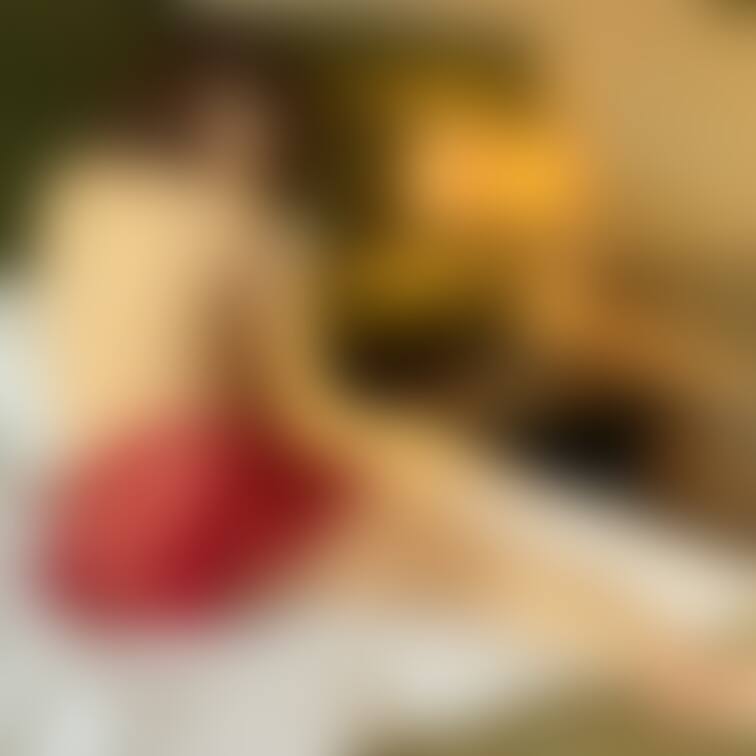 後ろ姿、、だけじゃぁ、、、
ダメ、、なのぉぉ。。。