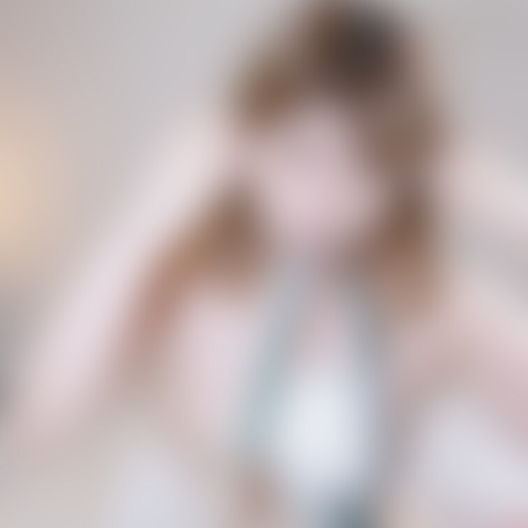 脱いで横になっていいよ。しごきまくるから♪