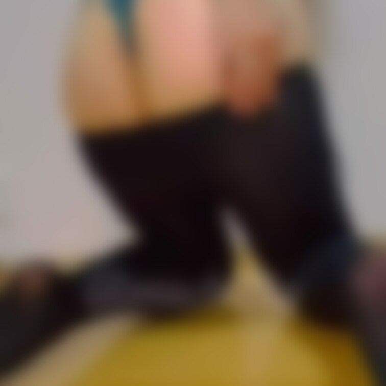 【100回セルフスパンキング💕】
誰かに見られると思ってやると、セルフでもいっぱい濡れました🙈