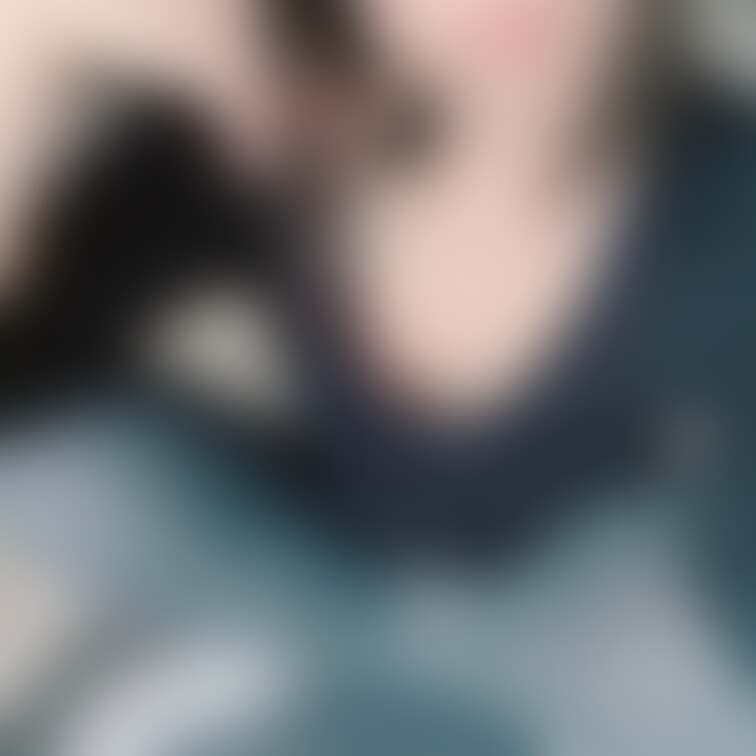 脱いだらこうなります。(※写真2枚有り)

【みみからのお願い💕】
えっちだと思ってくれた方は
写真下の♡印をポ